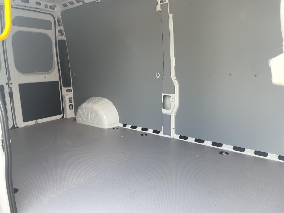 Toyota Proace Max Electric L3H2 verblecht 4-türig Electric Meister 425H 110 kWh Elektroantrieb, 205 kW (279 PS) stufen