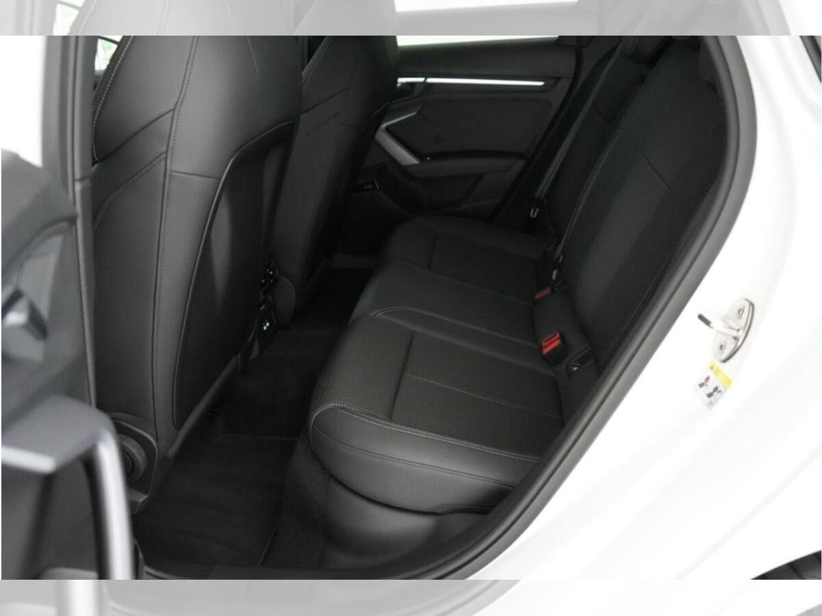 Audi A3 Sportback 35 TFSI advanced / SOFORT VERFÜGBAR !