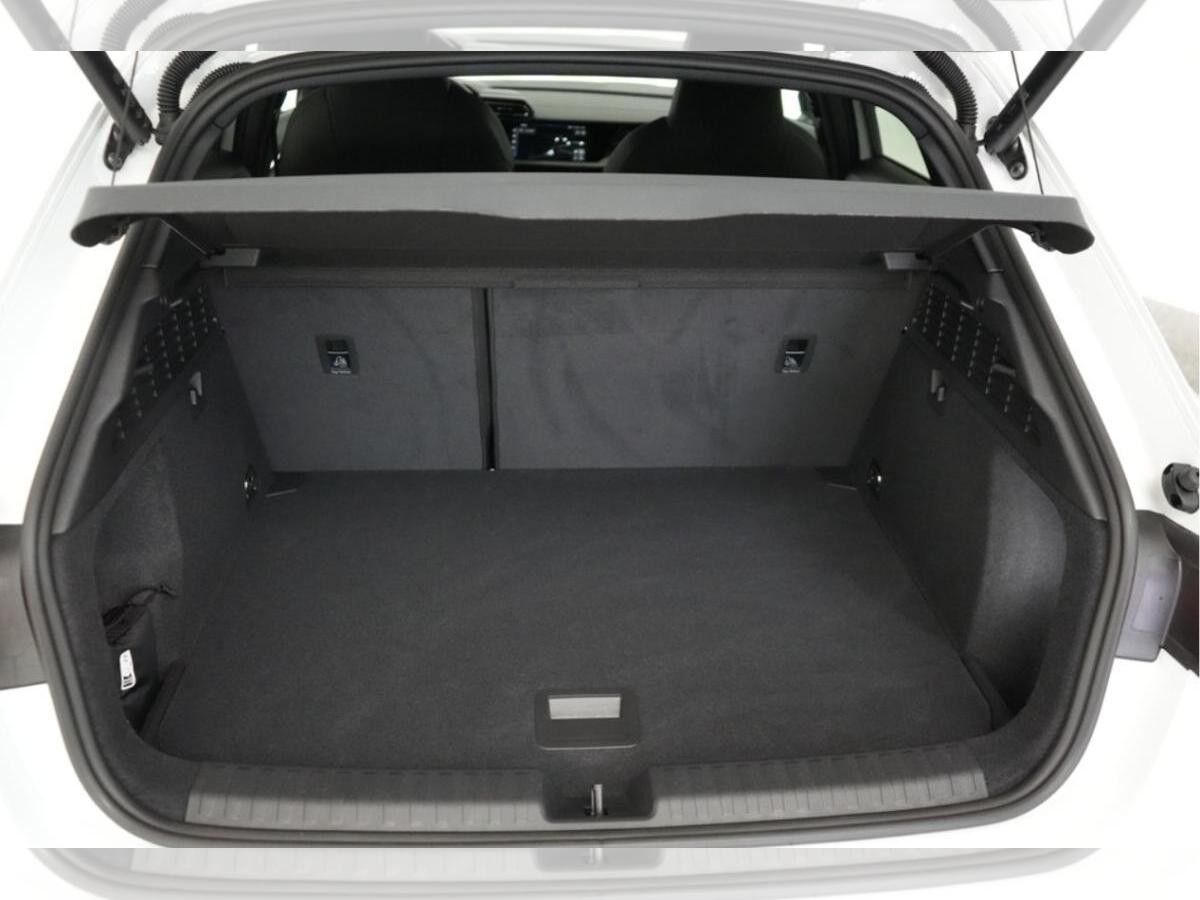 Audi A3 Sportback 35 TFSI advanced / SOFORT VERFÜGBAR !