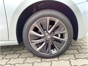 Skoda Fabia 1.0 TSI Tour DSG LED Navi Sitzhzg Klimaautomatik🚀Sofort-Verfügbar🚀Autohaus-Schandert Top-Deal✨