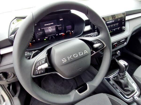 Skoda Fabia 1.0 TSI Tour DSG LED Sitzhzg. Klimaautomatik🚀Sofort-Verfügbar🚀Autohaus-Schandert Top-Deal✨