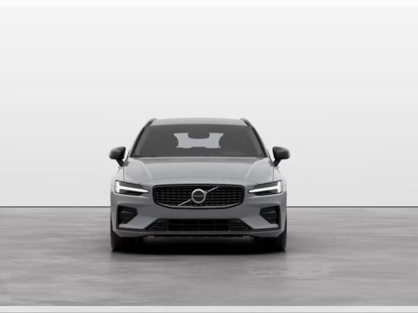 Volvo V60 B4 Benzin Plus Dark **GEWERBE BESTELLFAHRZEUG**