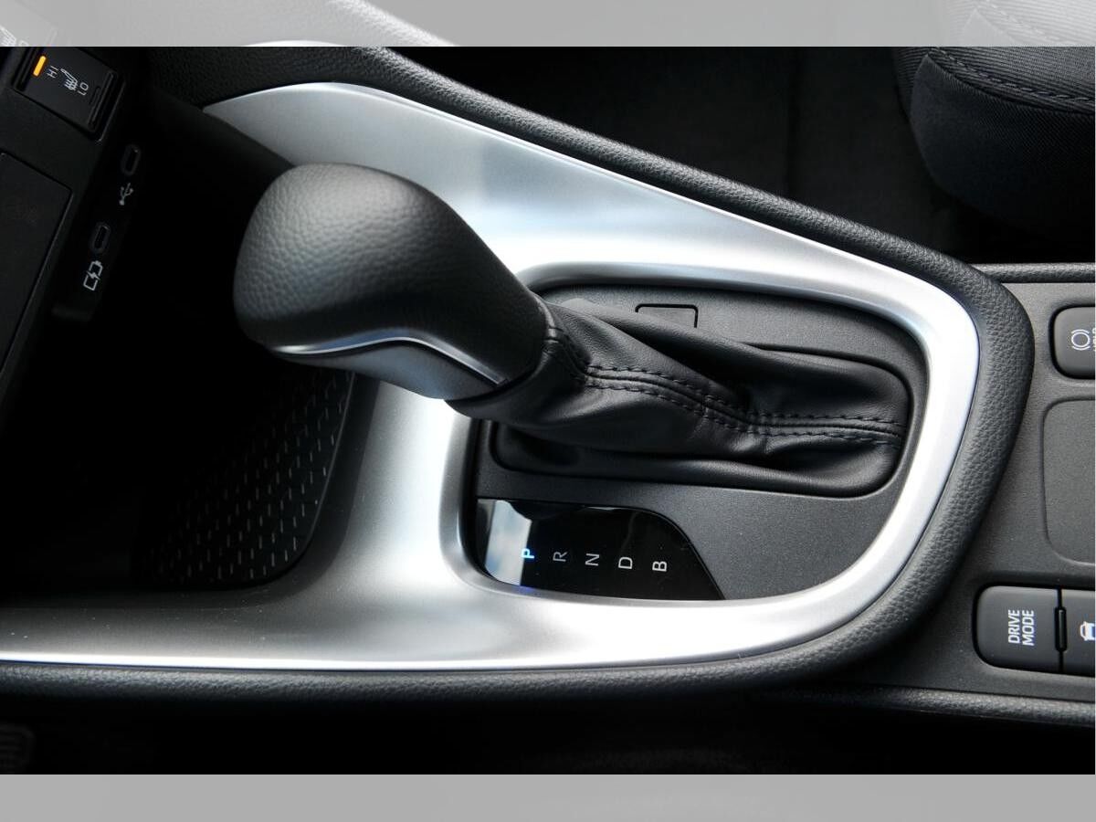 Mazda 2 Hybrid 1.5L VVT-i Autom. CENTRE-Line ACC