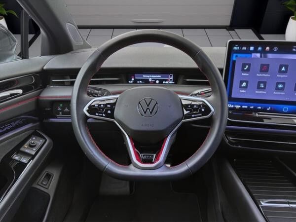 Volkswagen ID.7 4M - GTX - NAVI AHK KAMERA LM20 PDC