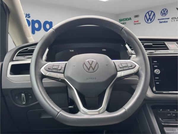 Volkswagen Touran Comfortline 1.5 TSI DSG NAV,RFK,SHZ,ACC