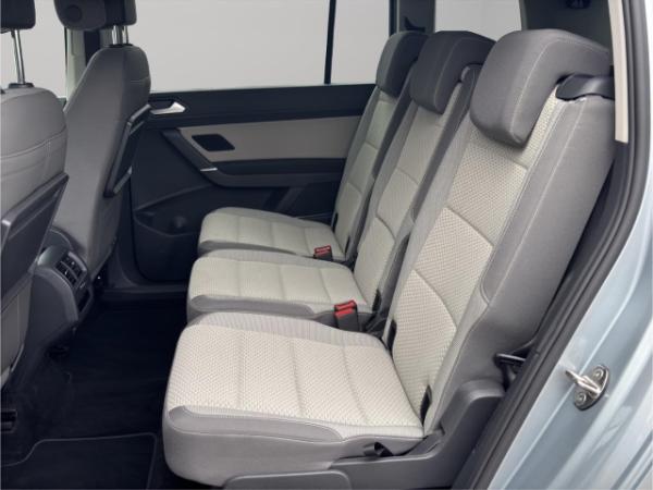 Volkswagen Touran Comfortline 1.5 TSI DSG NAV,RFK,SHZ,ACC