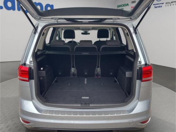 Volkswagen Touran Comfortline 1.5 TSI DSG NAV,RFK,SHZ,ACC