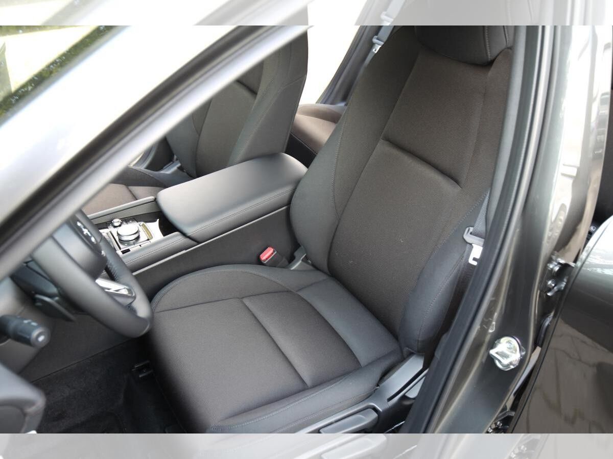 Mazda 3 140ps Autom. CENTRE-Line DESIGN-Paket ACC