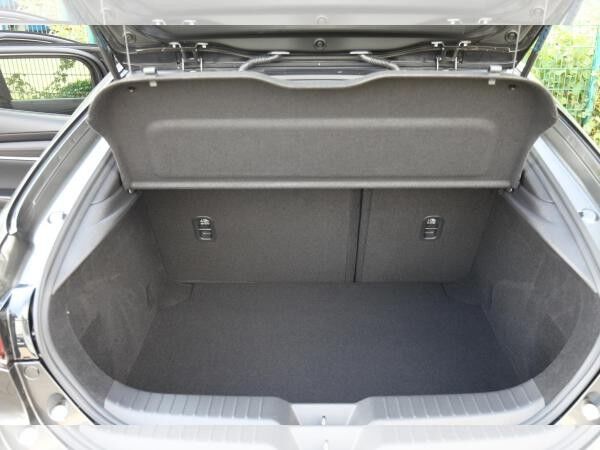 Mazda 3 2025 140ps Autom. CENTRE-Line DESIGN-Paket ACC