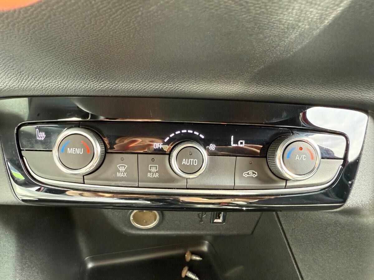 Opel Corsa F 1.2T Sitzheizung,Rückfahrkamera,LED