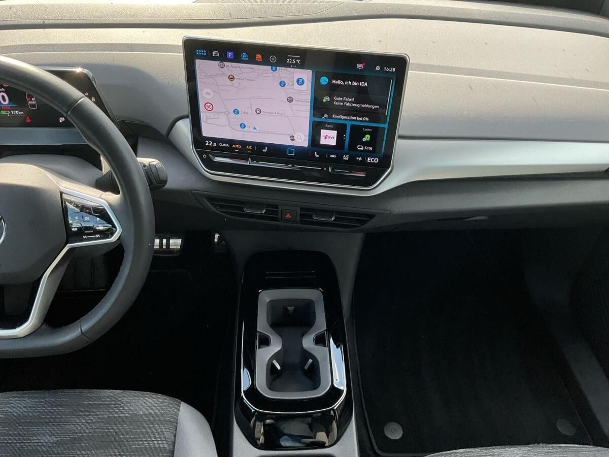Volkswagen ID.4 Pure AHK Allwetterreifen Klima Navi