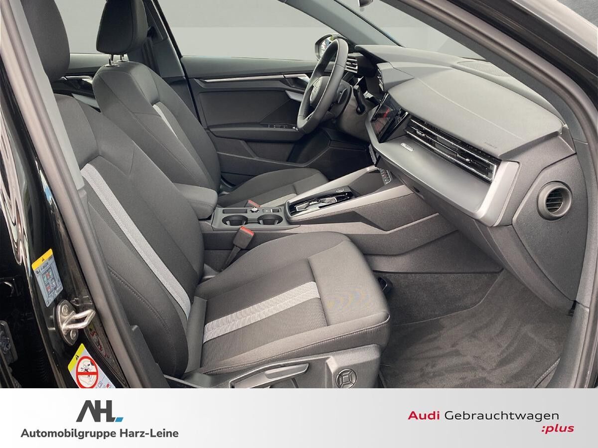 Audi A3 Sportback 35 TFSI advanced S-tronic LED Navi ACC RFK SHZ VC+