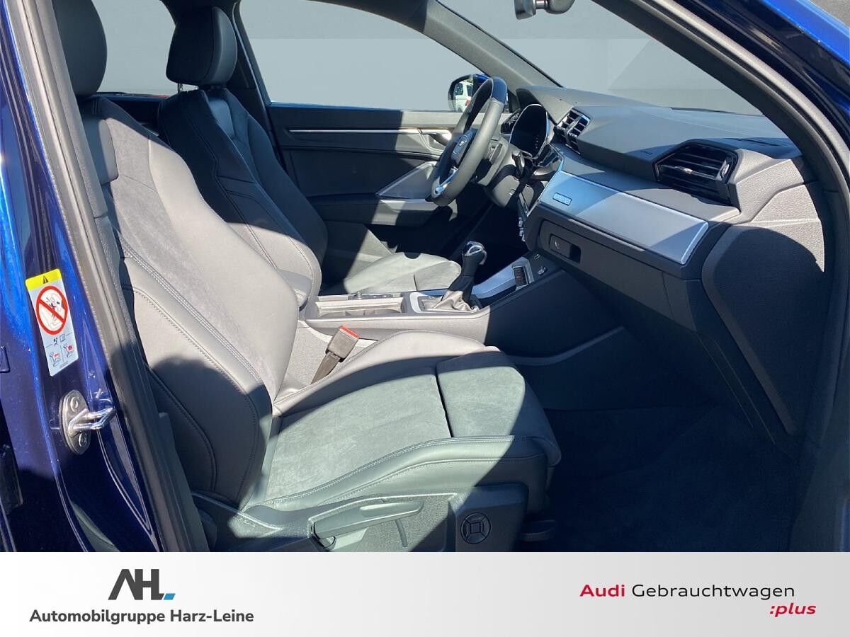 Audi Q3 Sportback 40 TFSI quattro S-tronic Matrix Navi AHK ACC VC+ APS+