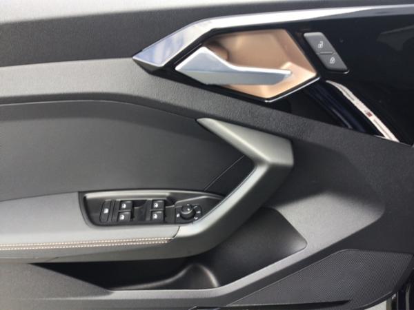 Audi A1 Sportback S line 40 TFSI S tronic