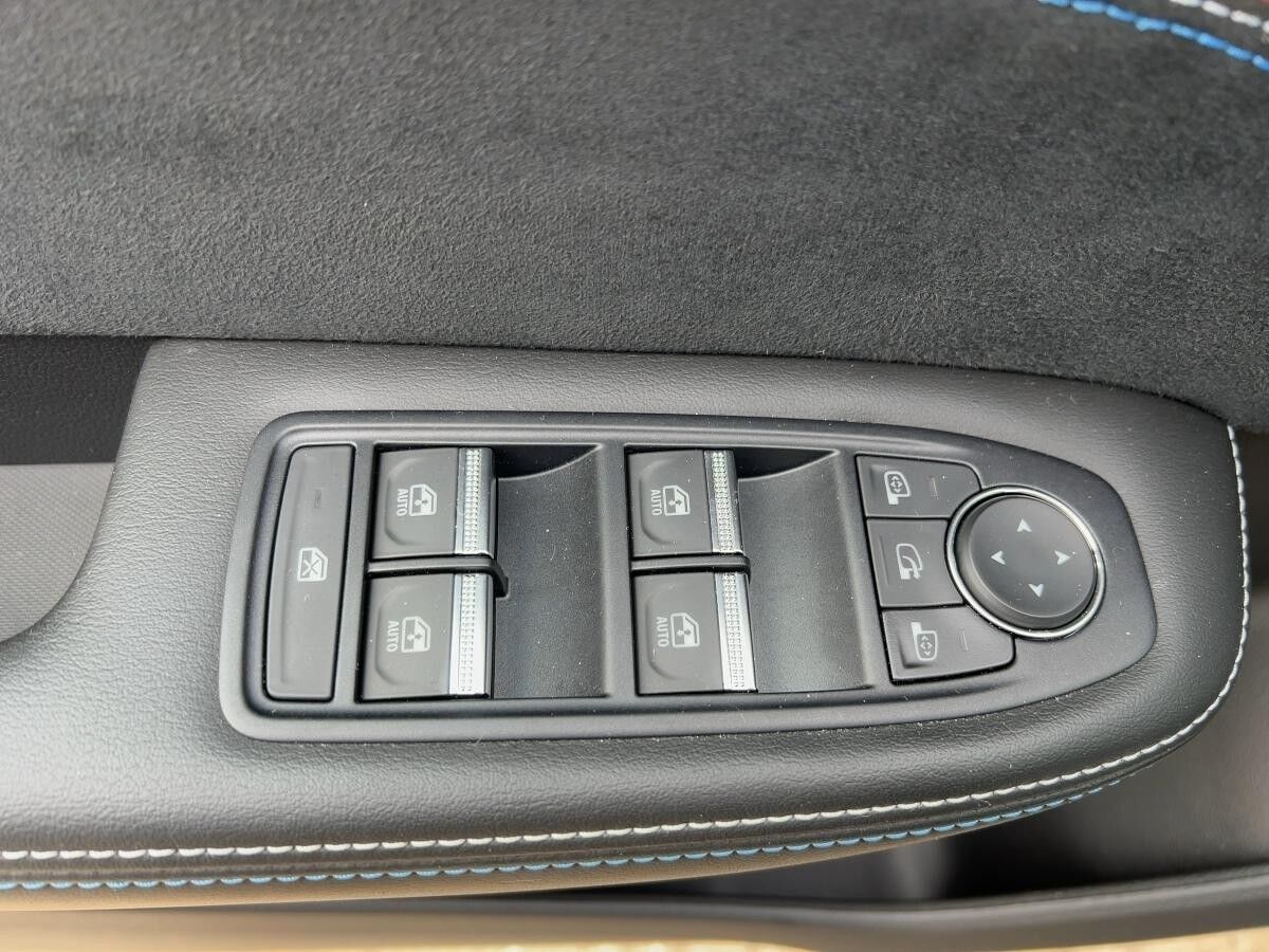 Renault Arkana 1.3 TCE 160 ESPRIT ALPINE