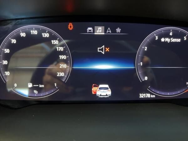 Renault Captur 1.3 TCe 140 Techno