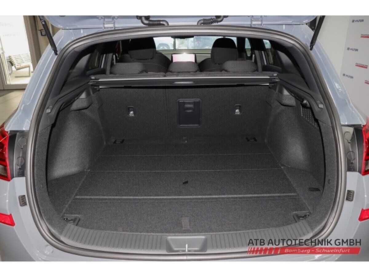 Hyundai i30 Kombi N Line MY25 1.5 T-GDI 48V 7-DCT Hyundai i30 Kombi N Line MY25 1.5 T-GDI 48V 7-DCT