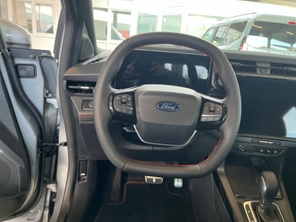 Ford Puma ST-Line X Automatik mit Matrix-LED Fahrer-&Winterpaket