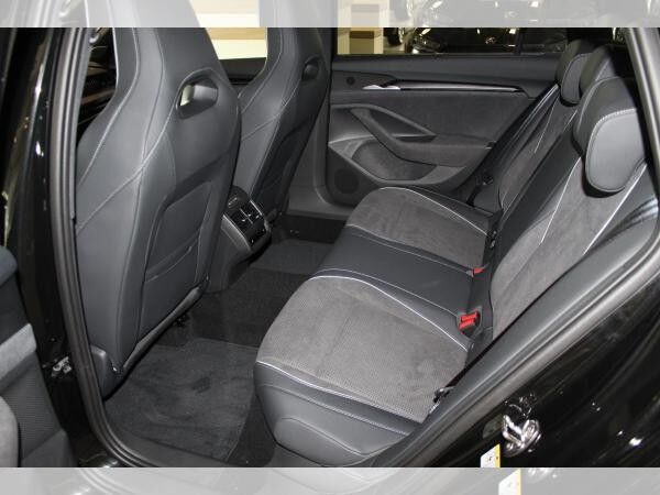 Skoda Superb Combi Sportline 2,0 TDI 142 kW DSG 4*4
