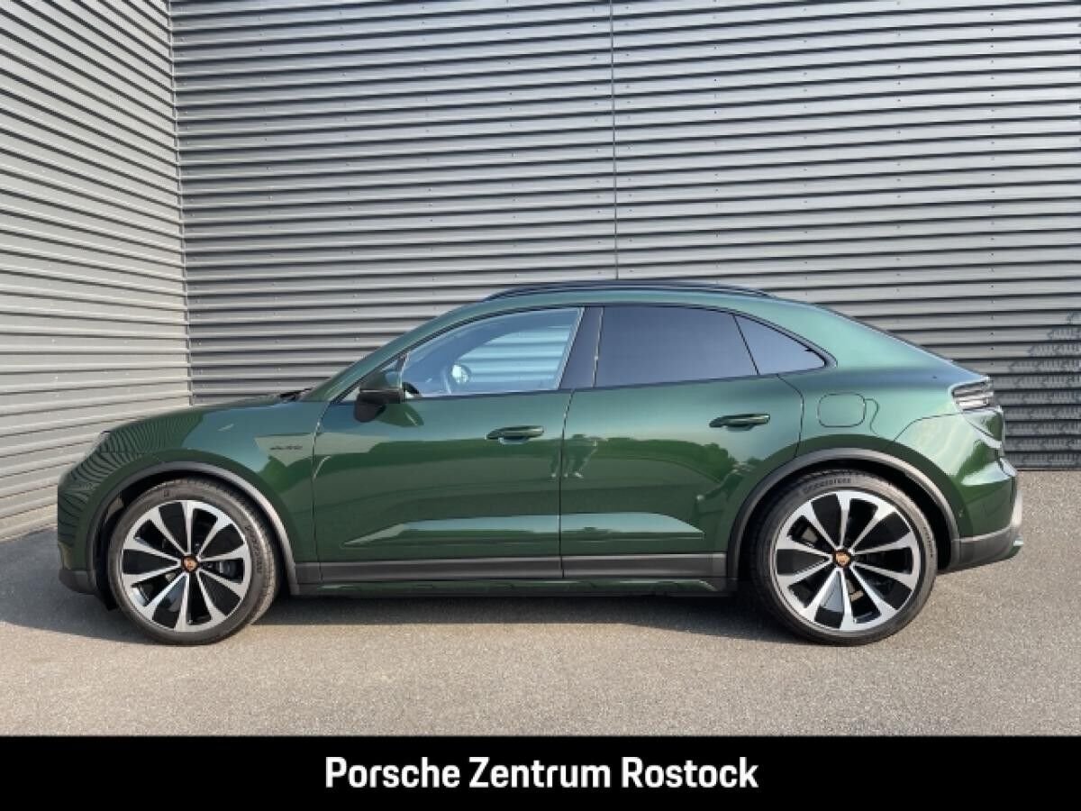 Porsche Macan 4