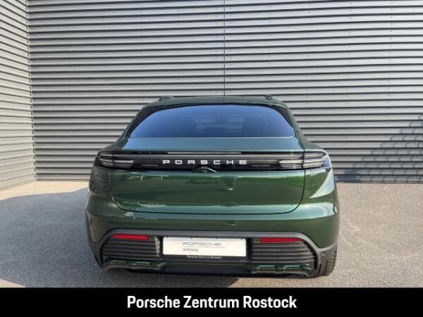 Porsche Macan 4