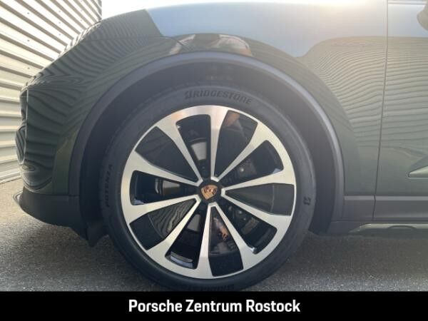 Porsche Macan 4
