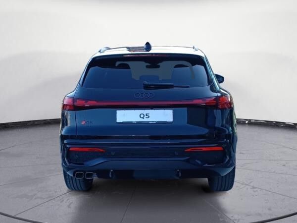Audi Q5 (GUB)