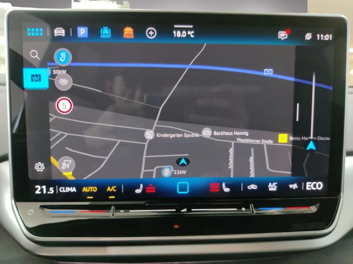 Volkswagen ID.4 Pure h/AHK/Matrix/Navi/Wärmepu/02.30Garantie