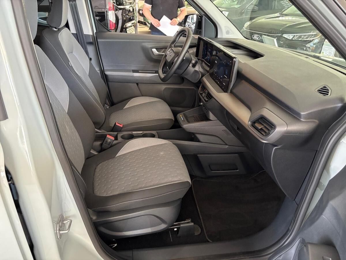 Ford Tourneo Courier Titanium 54 kWh ⚡⚡287km REICHWEITE⚡⚡