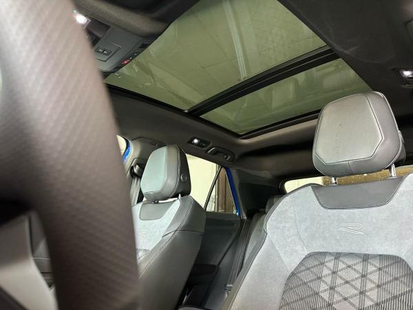 Volkswagen T-Roc 2,0 TSI 4Motion R-Line AHK