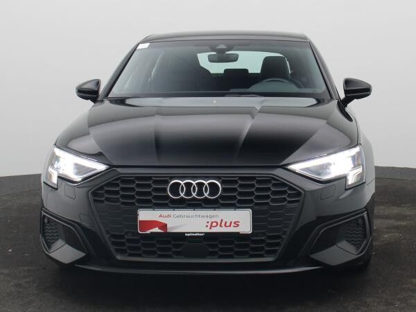Audi A3 Sportback S-Line 30 TDI S-tronic / LED, RFK