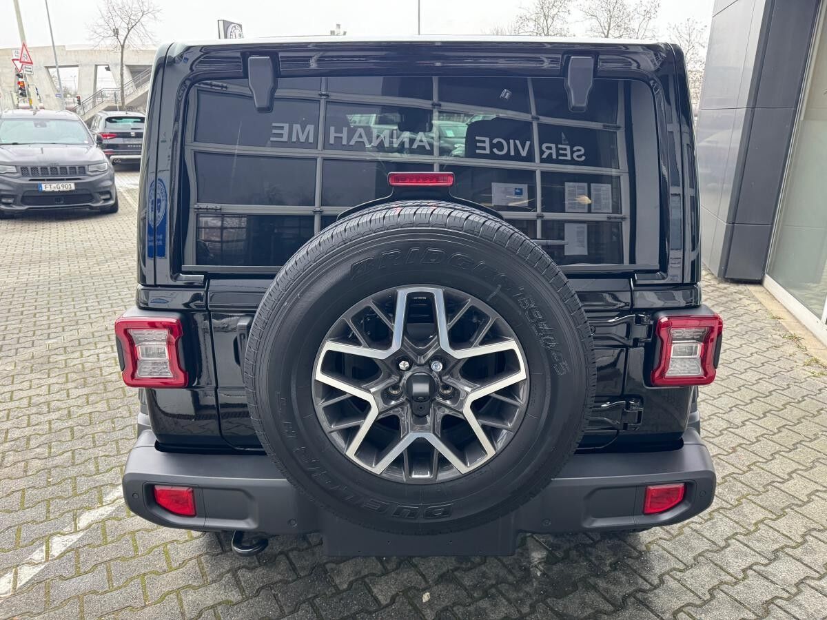 Jeep Wrangler 2.0 T-GDI Sahara Sky One Touch 2 Farben verfügbar Abholung Mannheim