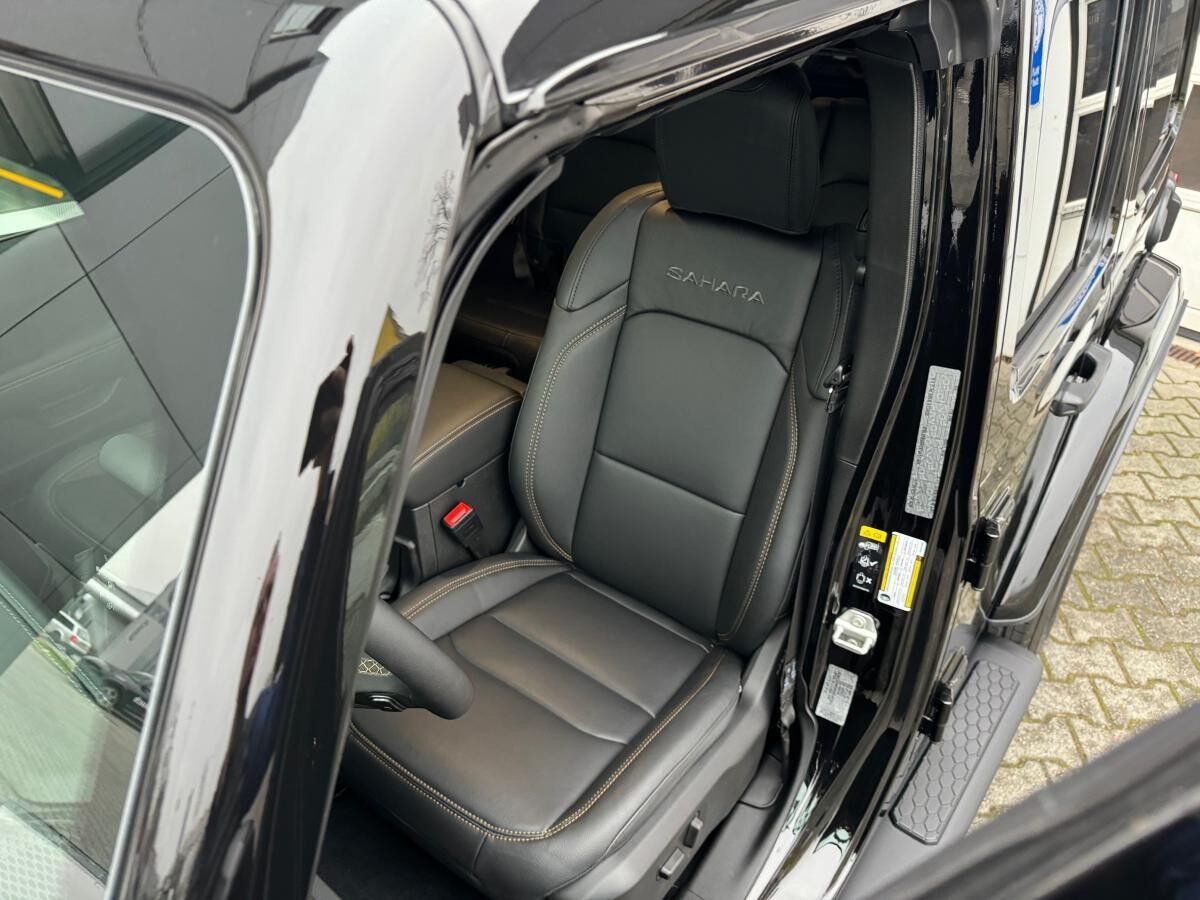 Jeep Wrangler 2.0 T-GDI Sahara Sky One Touch 2 Farben verfügbar Abholung Mannheim