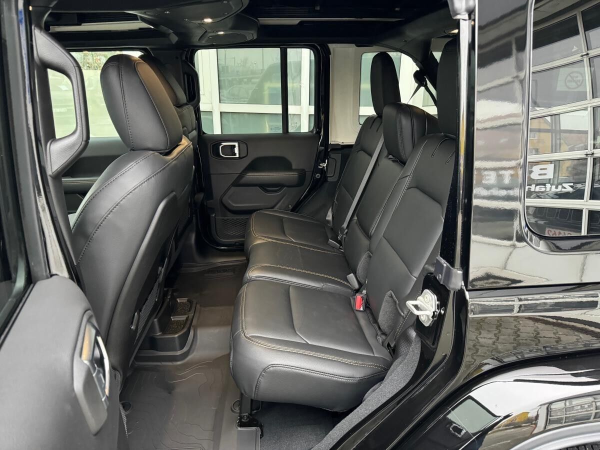 Jeep Wrangler 2.0 T-GDI Sahara Sky One Touch 2 Farben verfügbar Abholung Mannheim