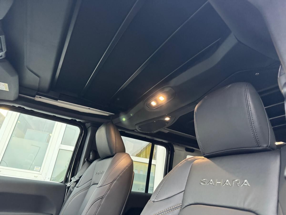 Jeep Wrangler 2.0 T-GDI Sahara Sky One Touch 2 Farben verfügbar Abholung Mannheim