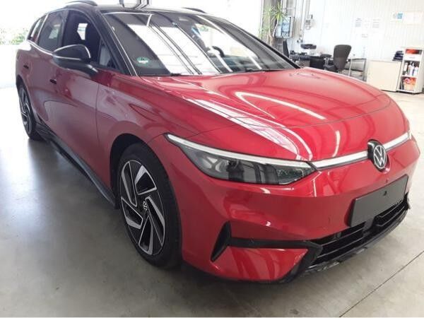 Volkswagen ID.7 Tourer Pro S 210 kW - IQ Light Kamera Wärmepumpe Discover Pro Max HUD SHZ AHK ACC LM