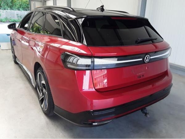 Volkswagen ID.7 Tourer Pro S 210 kW - IQ Light Kamera Wärmepumpe Discover Pro Max HUD SHZ AHK ACC LM
