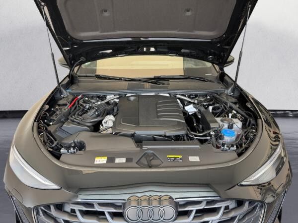 Audi A6 Avant (FN5)