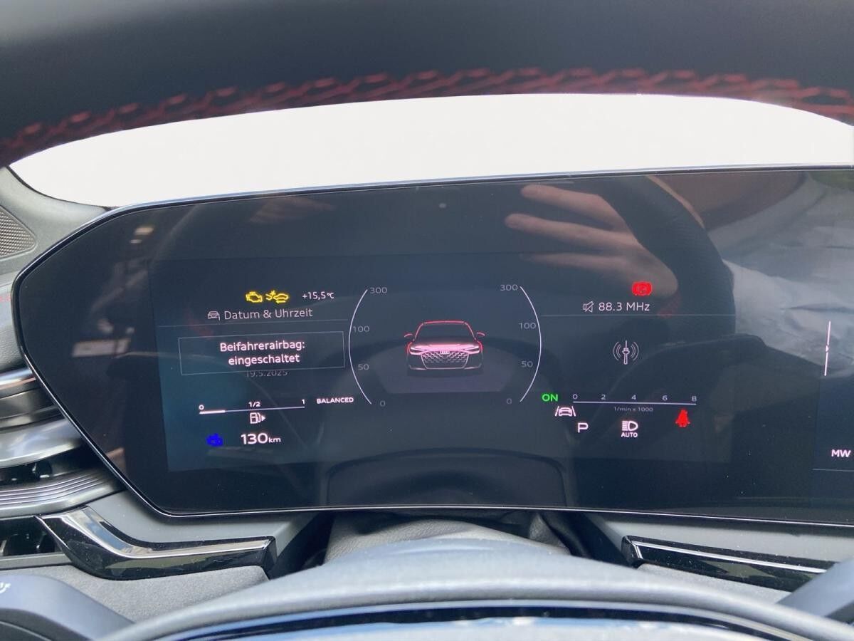 Audi A6 Avant TFSI Quattro+Pano+B&O(MT)