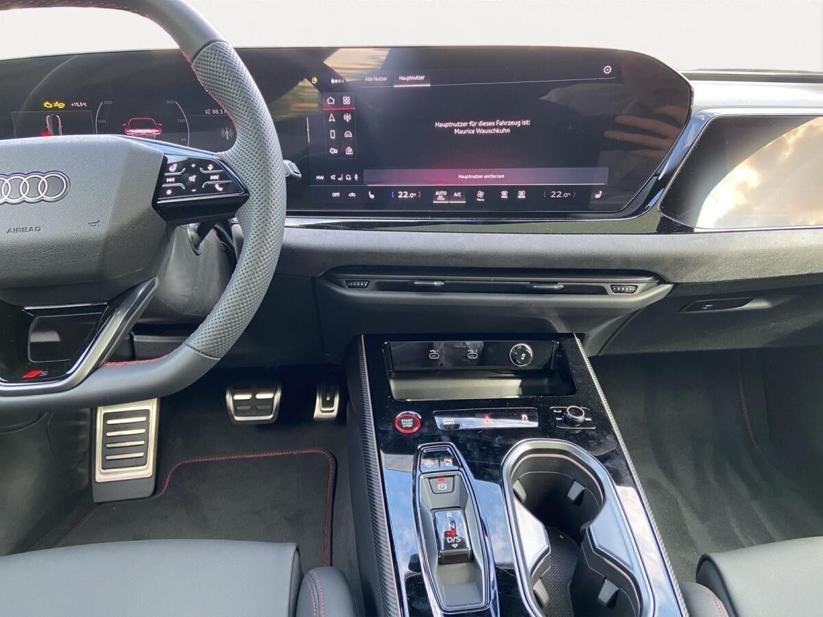 Audi A6 Avant TFSI Quattro+Pano+B&O(MT)