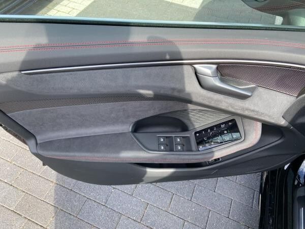 Audi A6 Avant TFSI Quattro+Pano+B&O(MT)