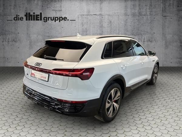 Audi Q8 e-tron 55 - advanced - AHK/PANO/Matrix/HuD