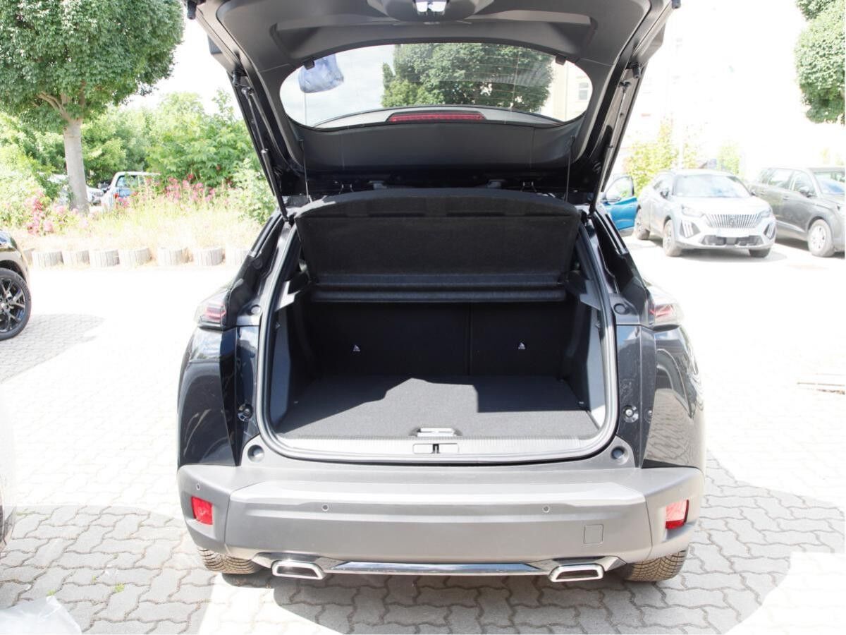 Peugeot 2008 1.2 Hybrid 145 Allure *LAGERABVERKAUF*