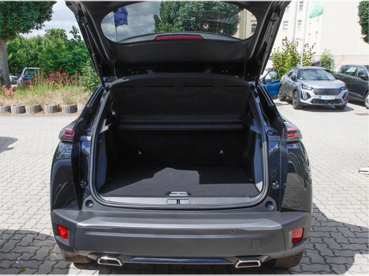 Peugeot 2008 1.2 Hybrid 145 Allure *LAGERABVERKAUF*