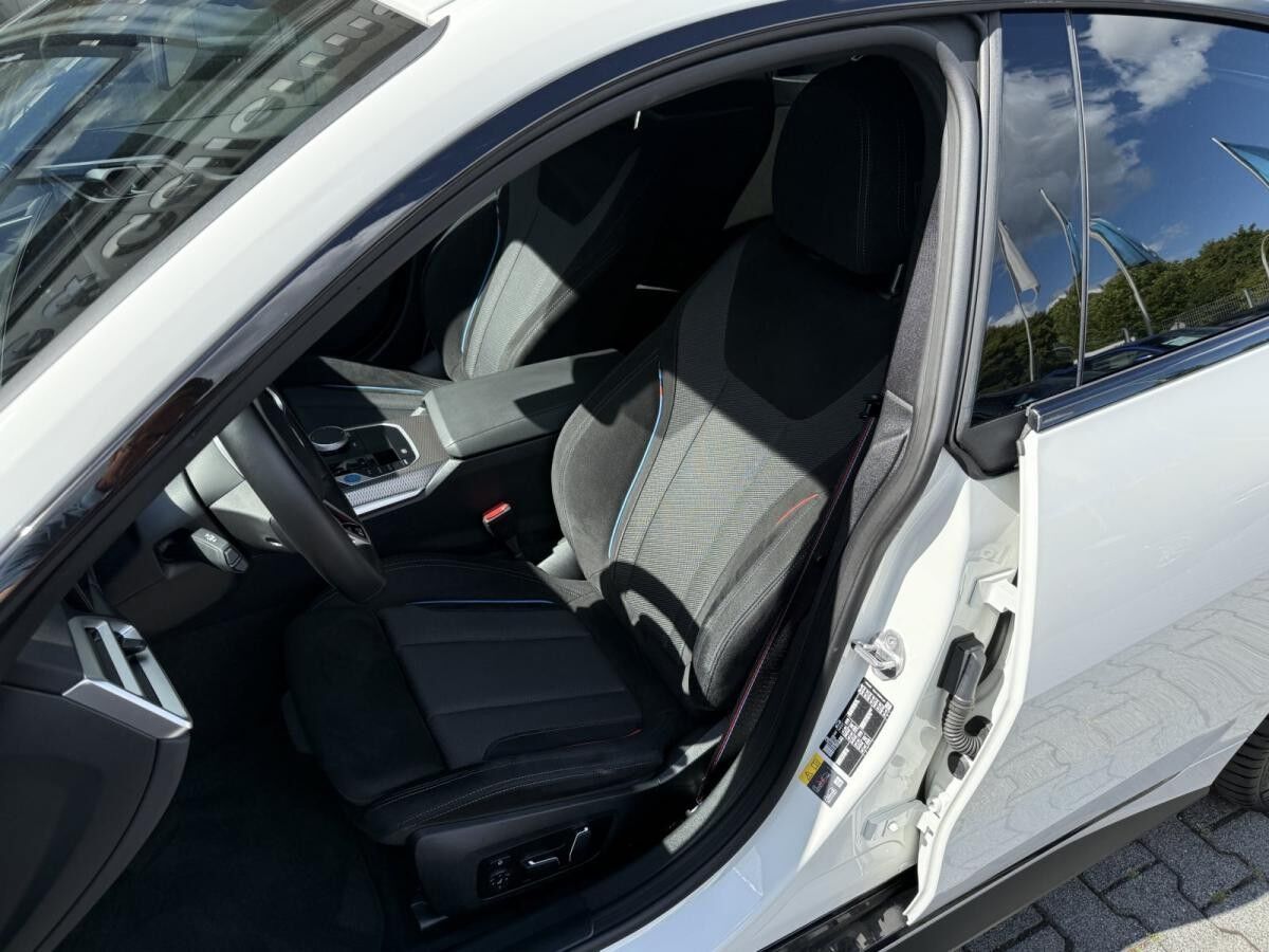 BMW i4 xDrive40 Gran Coupé M Sport //Stop&Go HUD