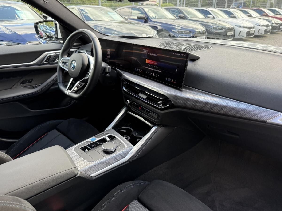 BMW i4 xDrive40 Gran Coupé M Sport //Stop&Go HUD