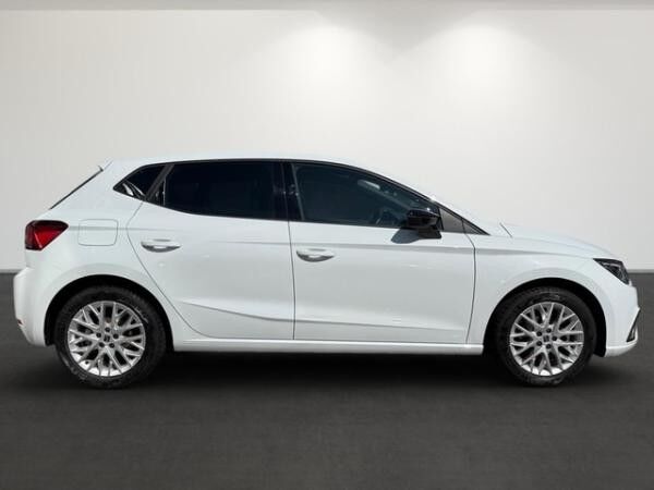 Seat Ibiza 1.0 TSI FR-Line Automatik Navi LED Kamera noch 5x verfügbar // 4x weiß / 1ax grau