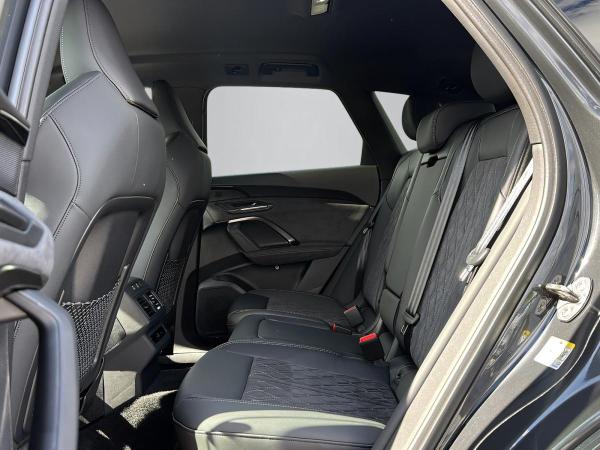 Audi Q5 TDI quattro 150 kW S-line S tronic + AHK + PANO + CARBON + TECH PLUS + LED + *GEWERBEKUNDEN*