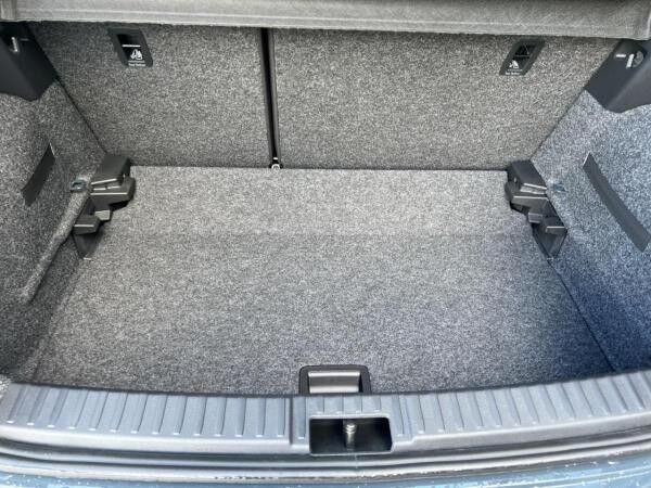 Seat Ibiza 1.0 TSI Style Navi Rückfahrkamera Klima