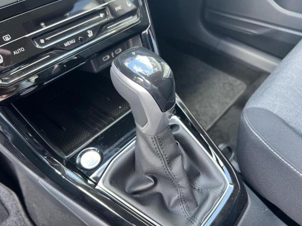 Volkswagen T-Cross 1.0 TSI ACC+SHZ+PDC+RFK+LED+KLIMA+MFL